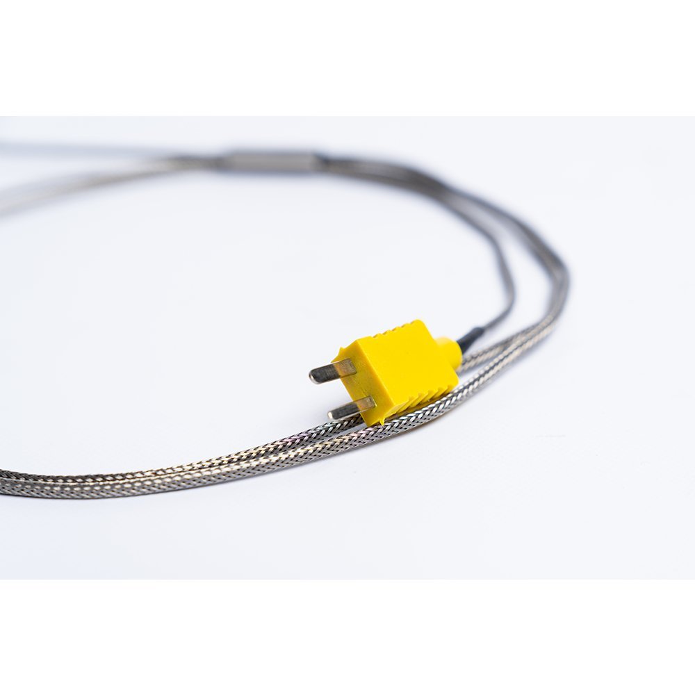 MAK K-Style Meat Probe, durable and precise temperature probe for monitoring meat doneness on MAK grills and smokers. This is a close up of the plug in for the probe.